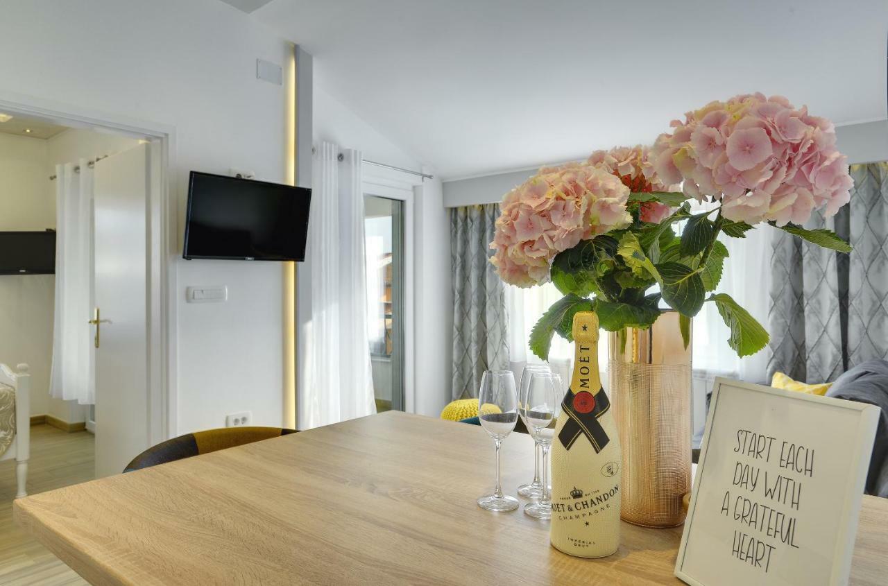 Apartments Zanetti 2 プーラ エクステリア 写真