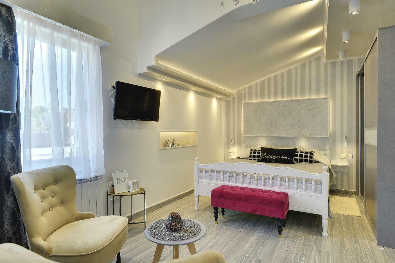 Apartments Zanetti 2 プーラ エクステリア 写真