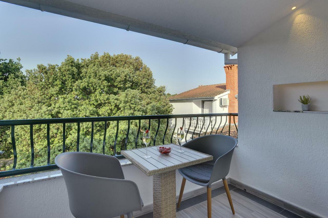 Apartments Zanetti 2 プーラ エクステリア 写真