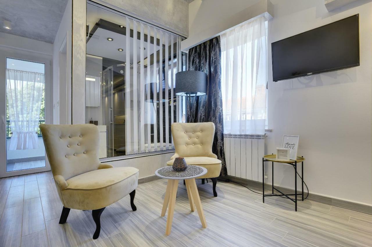 Apartments Zanetti 2 プーラ エクステリア 写真