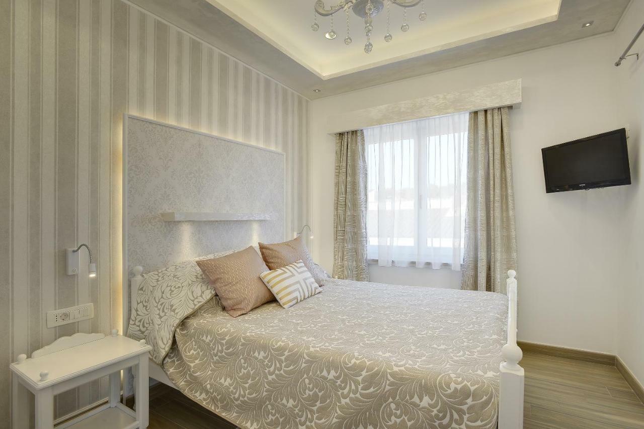 Apartments Zanetti 2 プーラ エクステリア 写真